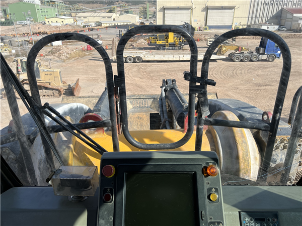 Used Letourneau Model L-1350 Front End Wheel Loader)